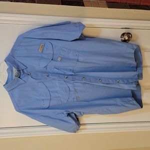 Columbia men's sports shirt, XL